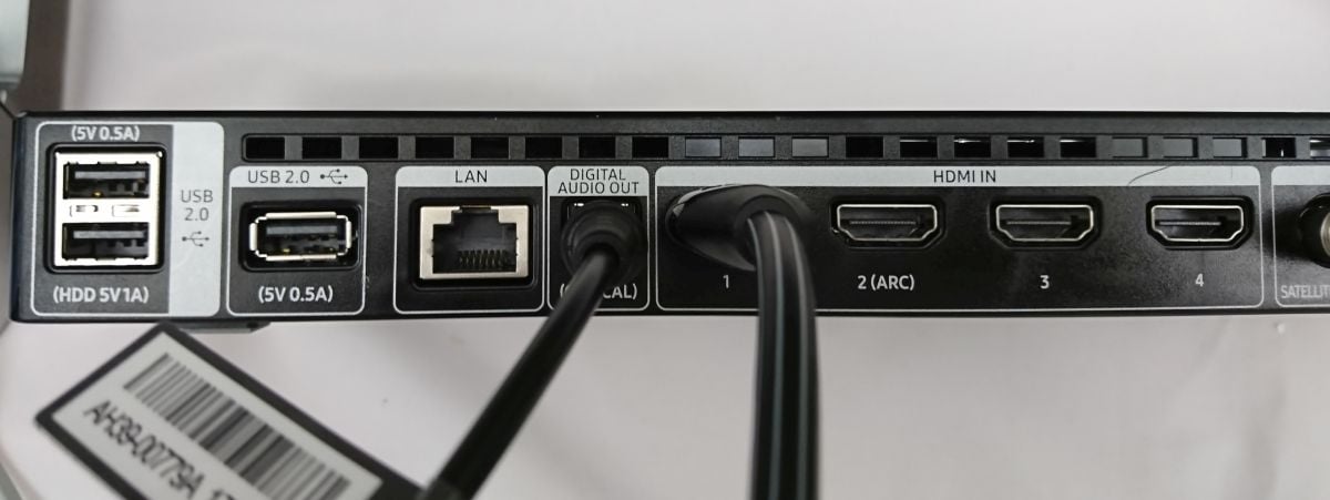 Samsung QLED - One Connect