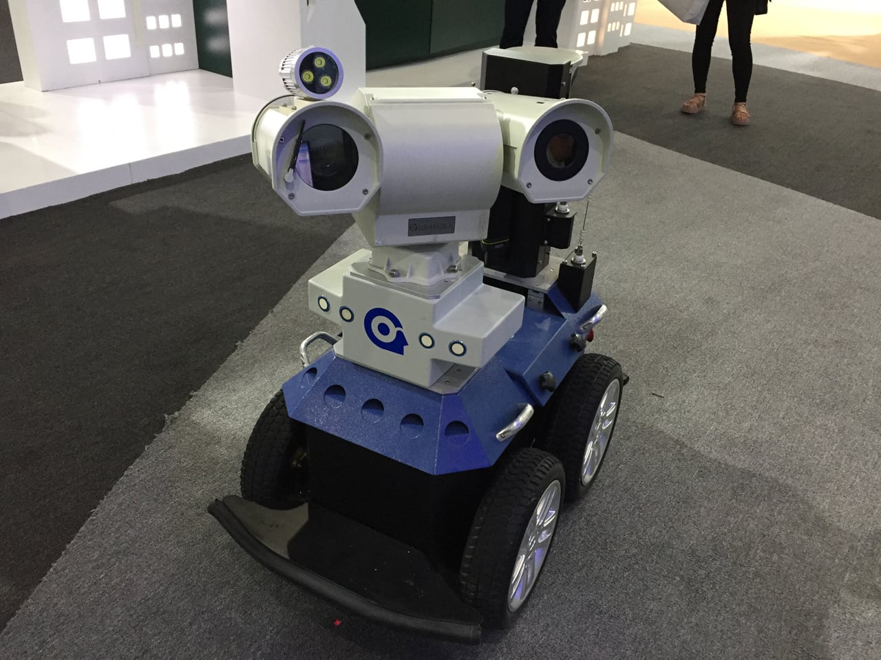 Robotický hlídač od Huawei