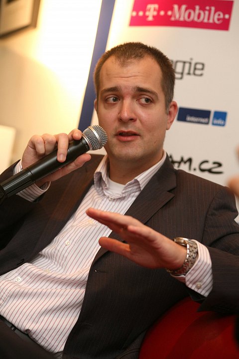 Net Club s Petrem Kasou