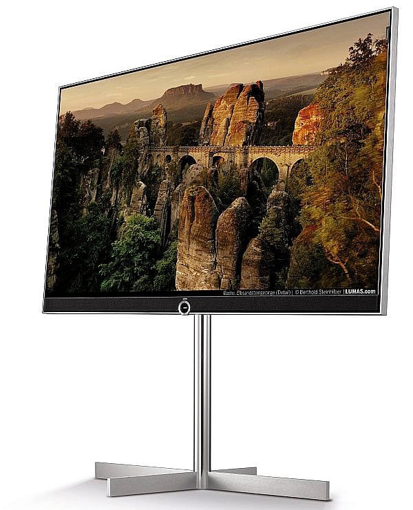 Loewe Reference 55: excelentně vybavený modulární televizor s opravdovým videorekordérem. Nabízí aktivní 3D, brýle je ale třeba dokoupit.