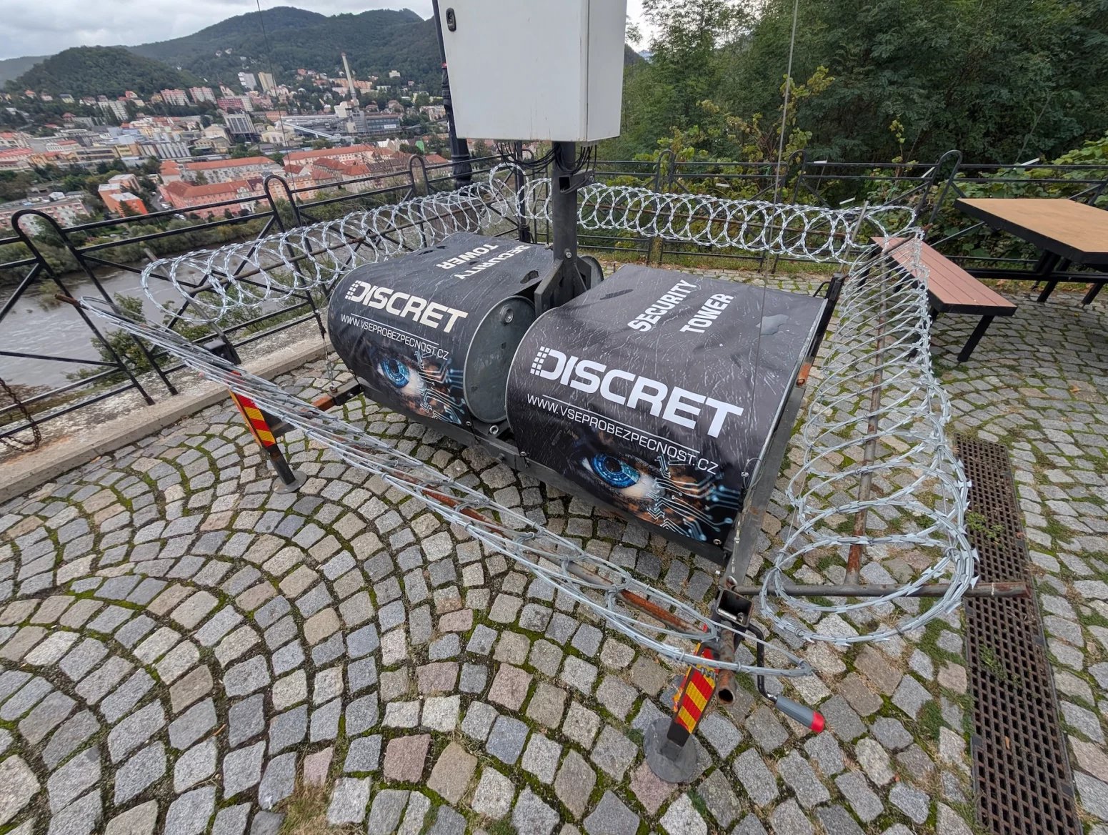 Security Tower od firmy Discret