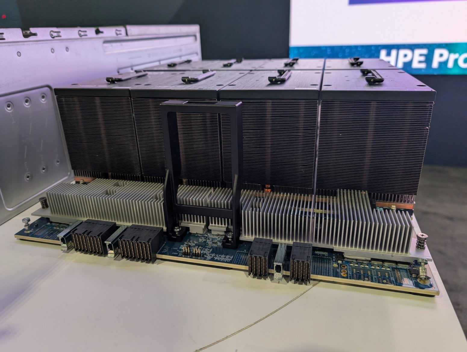 HPE ProLiant Compute XD685