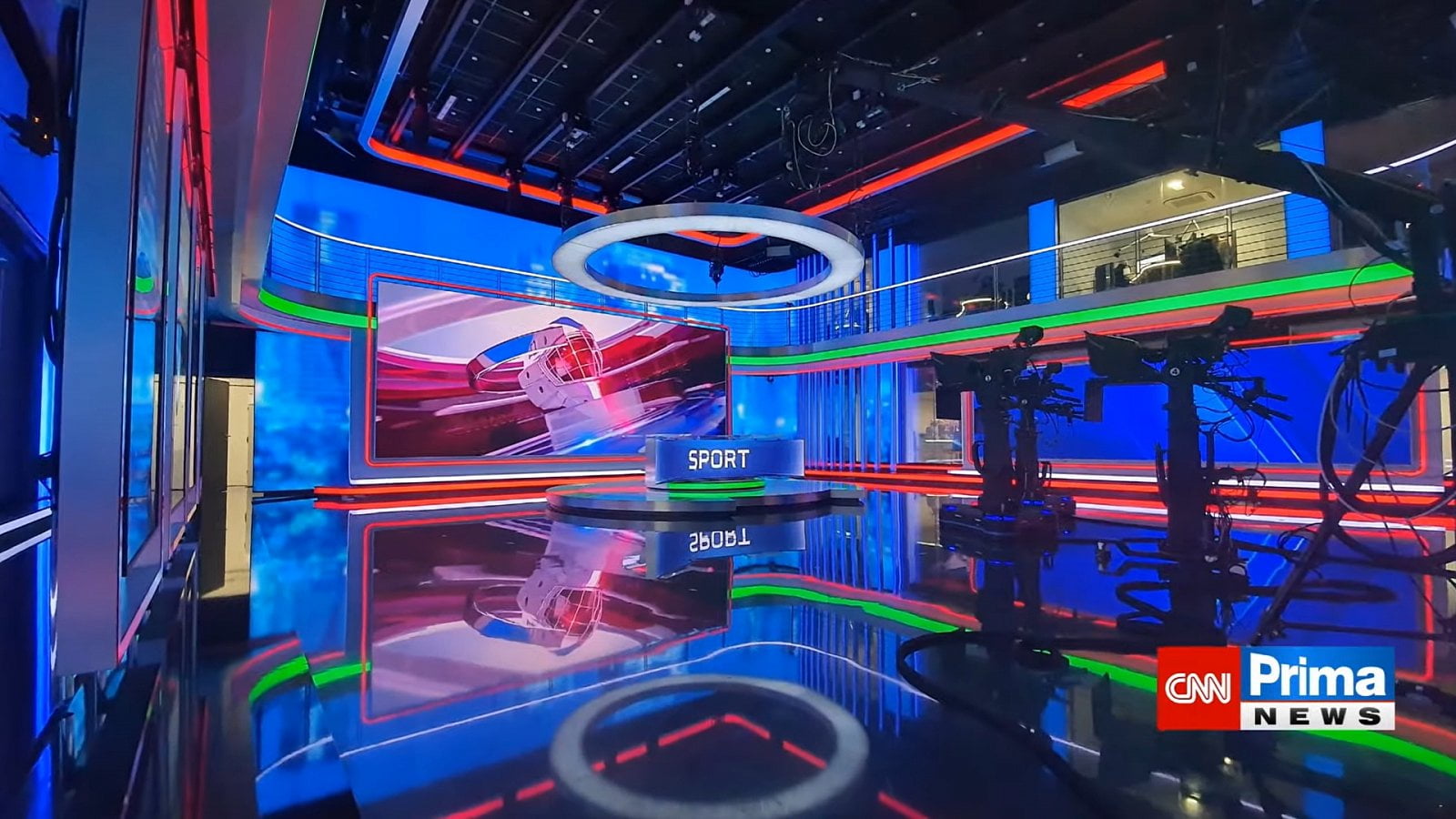 Ke sportovní grafice tradičně patří zelené prvky.