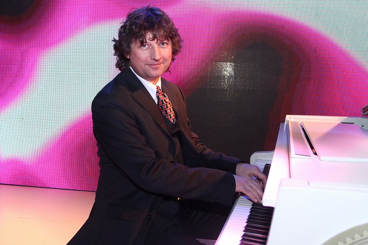 Zrcadlo tvého života - nový zábavný pořad Primy family