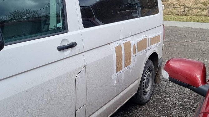 Maskované auto ČT