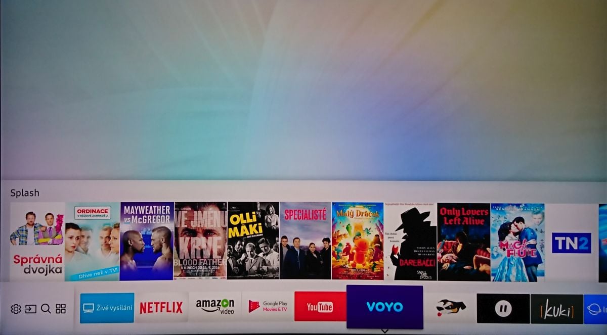 Samsung QLED - domovská obrazovka (tlačítko domečku)