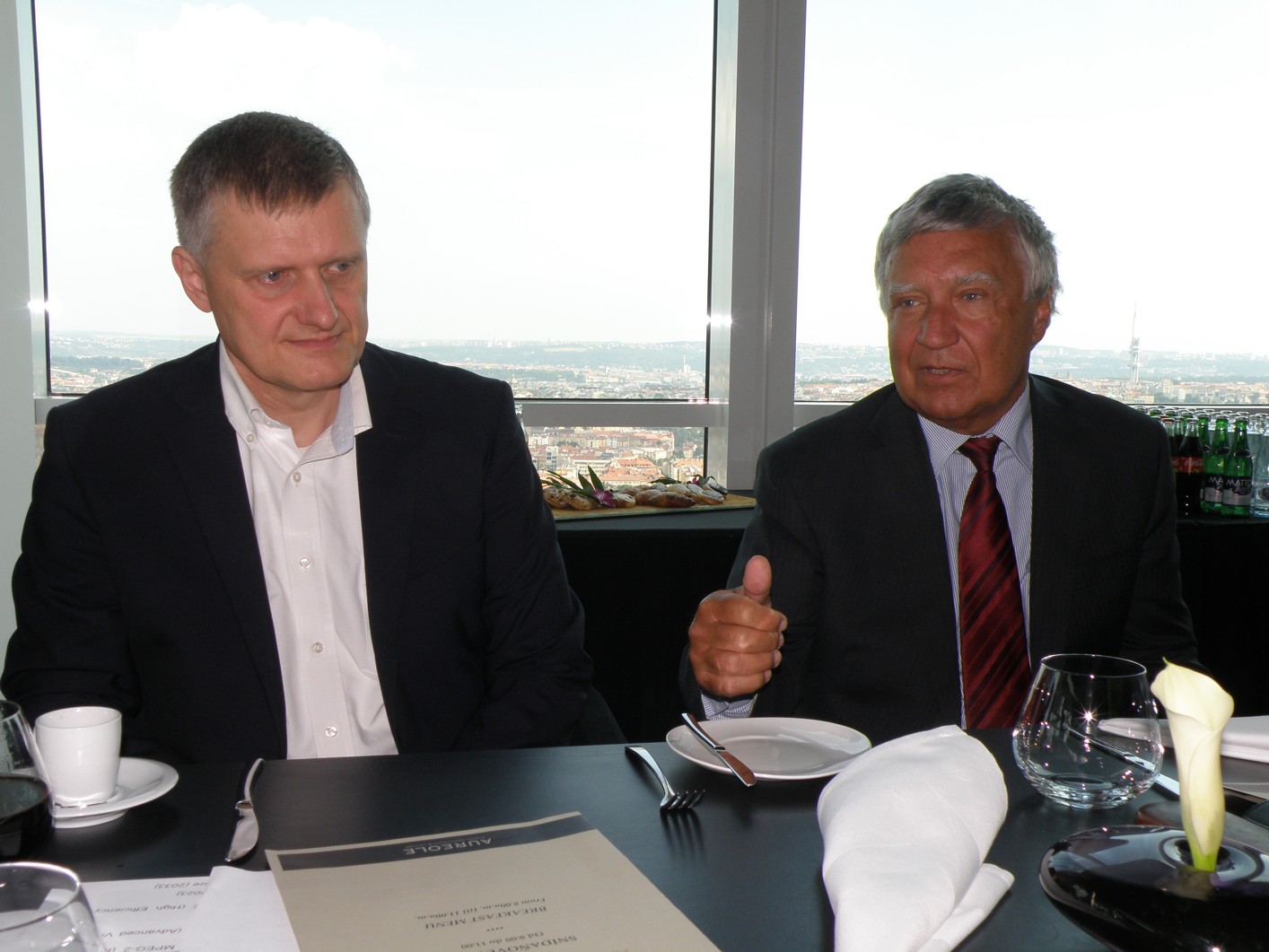 Konference se zástupci Českých Radiokomunikací a České televize