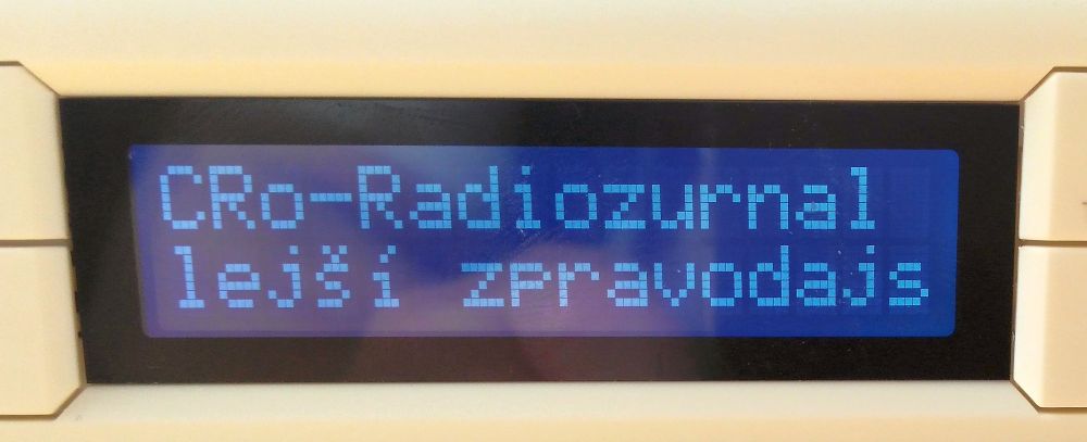 Čeština je tady... Neověřil jsem ovšem "ř". Nějak nebylo po ruce...