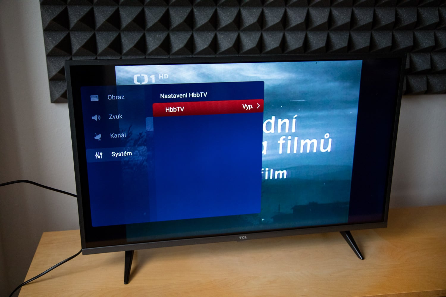 TCL 32ES580 - HbbTV
