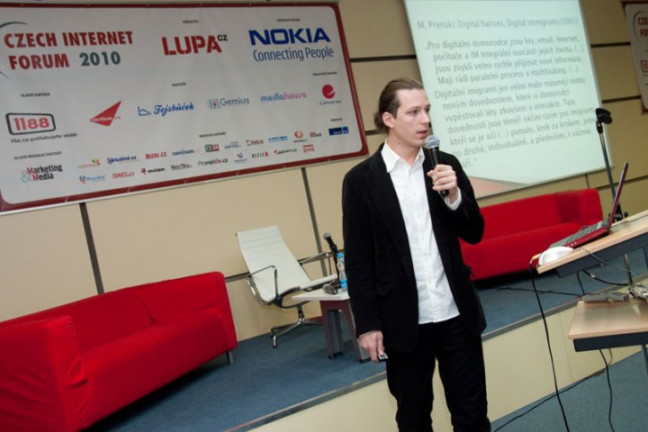 Petr Lupač; Mýty a realita digitální generace