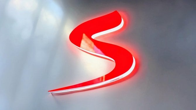 Seznam.cz, podsvícené logo