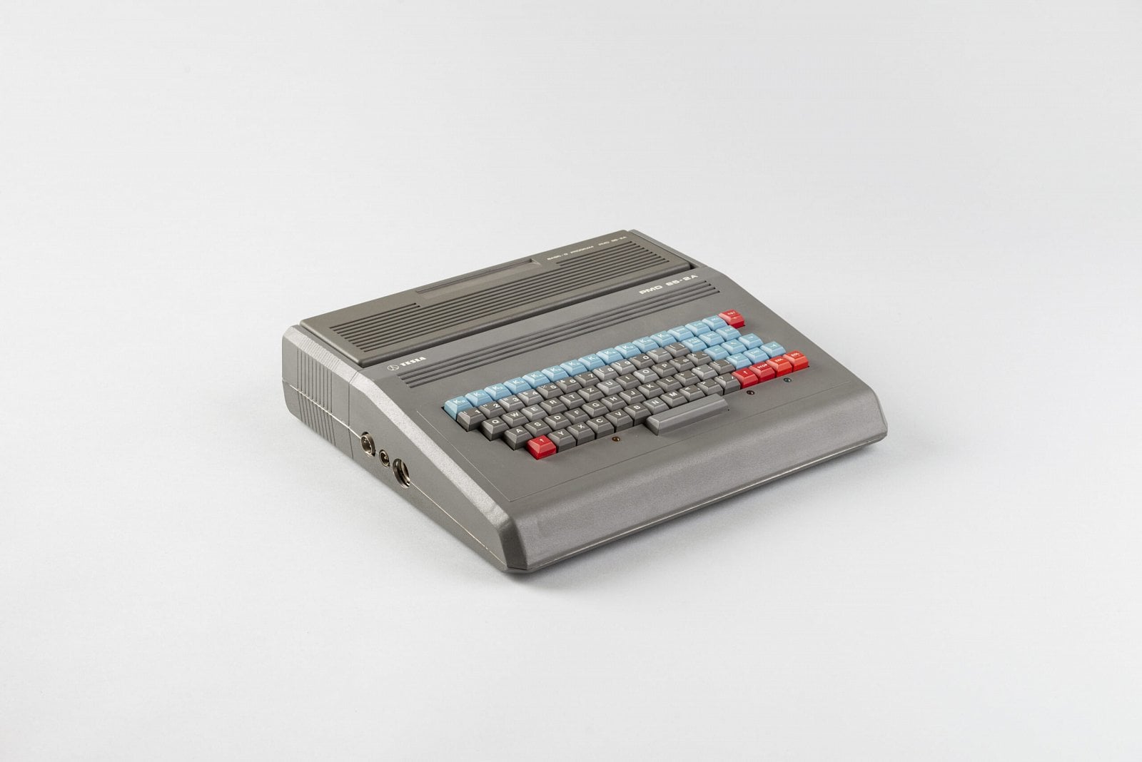 Počítač PMD 85-2A (1986)