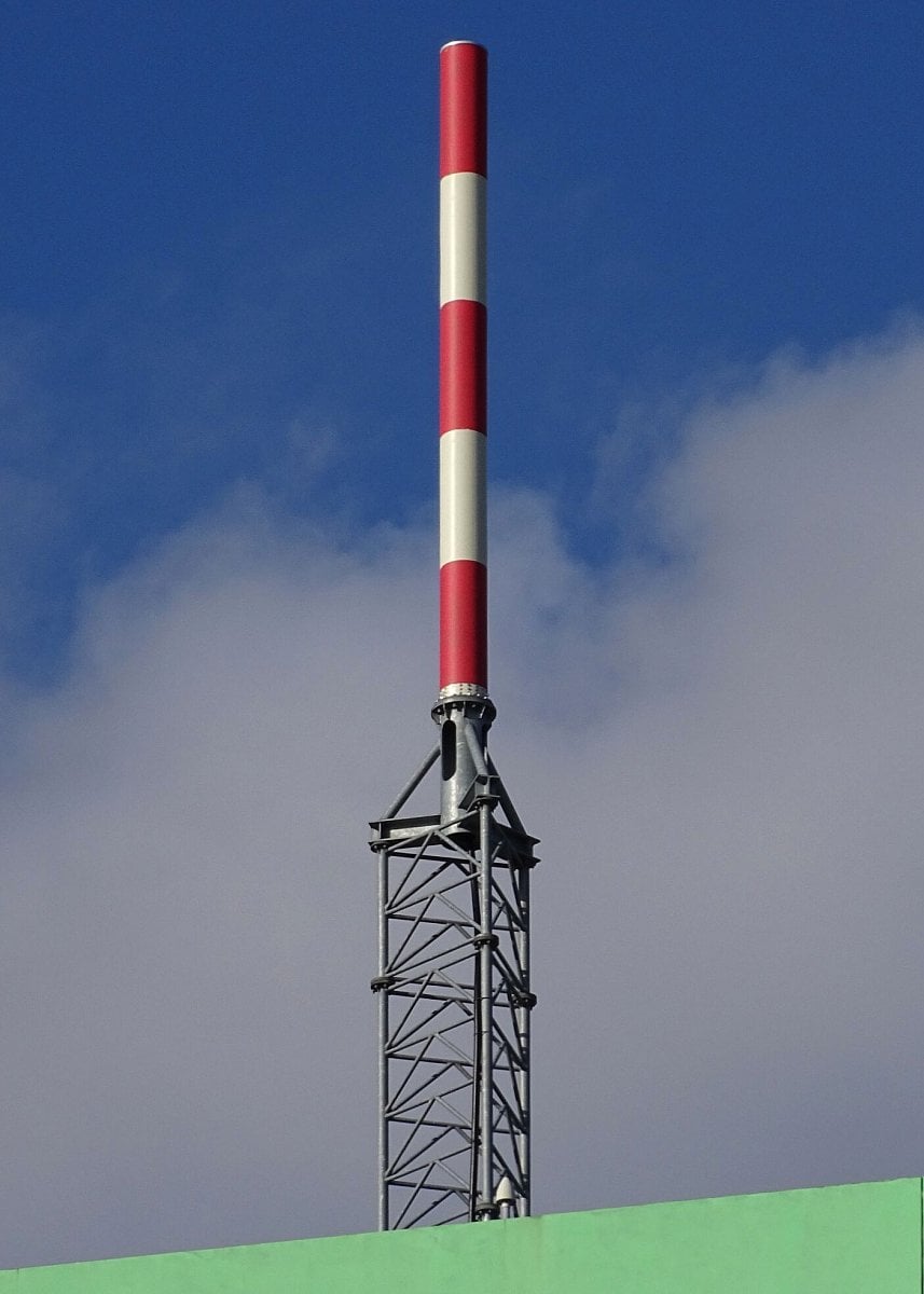 Televizní vysílač Digital Broadcasting na pražské Novodvorské