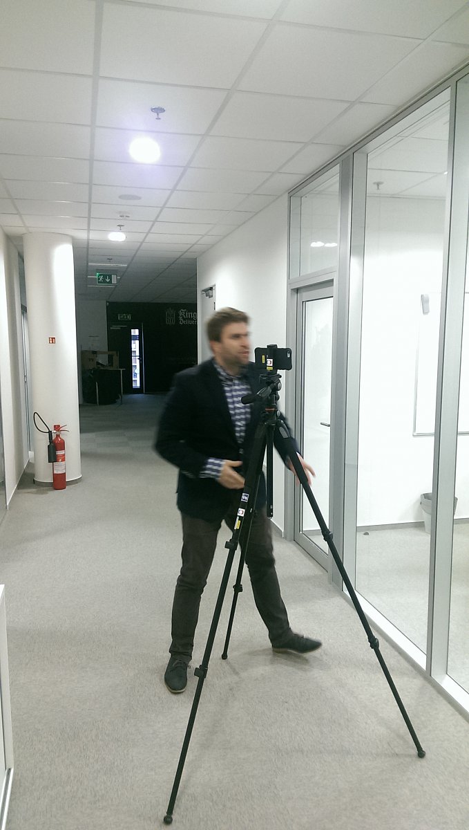 Jak vzniká #mojo reportáž ve Warhorse Studios?