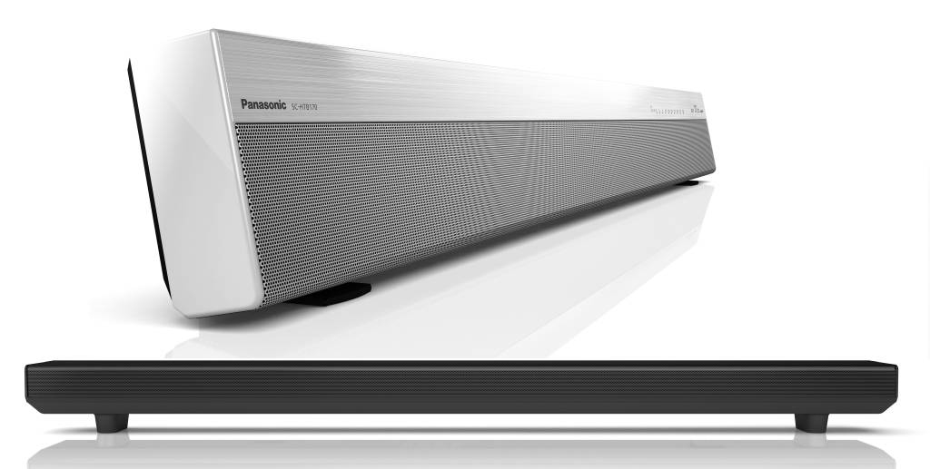 Zvukovou lištu s integrovaným subwooferem Panasonic SC-HTB170 (5.499 Kč) můžete umístit do čtyř poloh, včetně přidělání na stěnu. Zabudovaný senzor pak sám provede nastavení zvukových parametrů. 