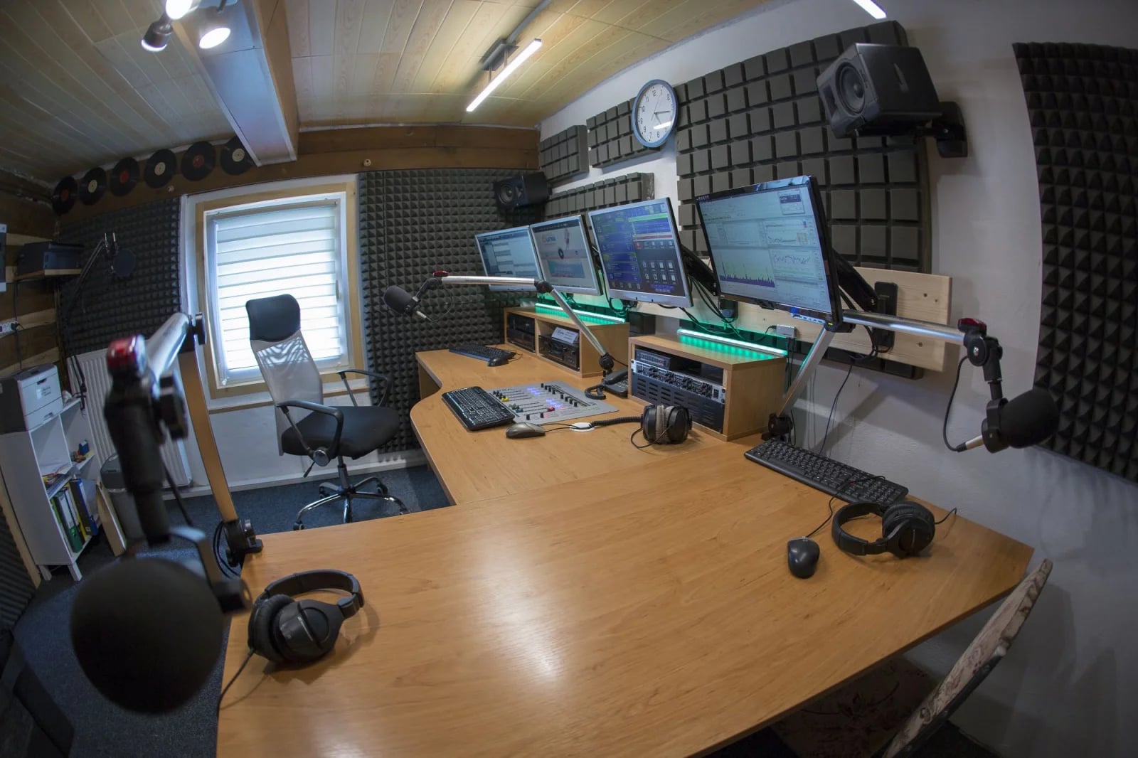 Vysílací studio Rádia Otava v Blatné