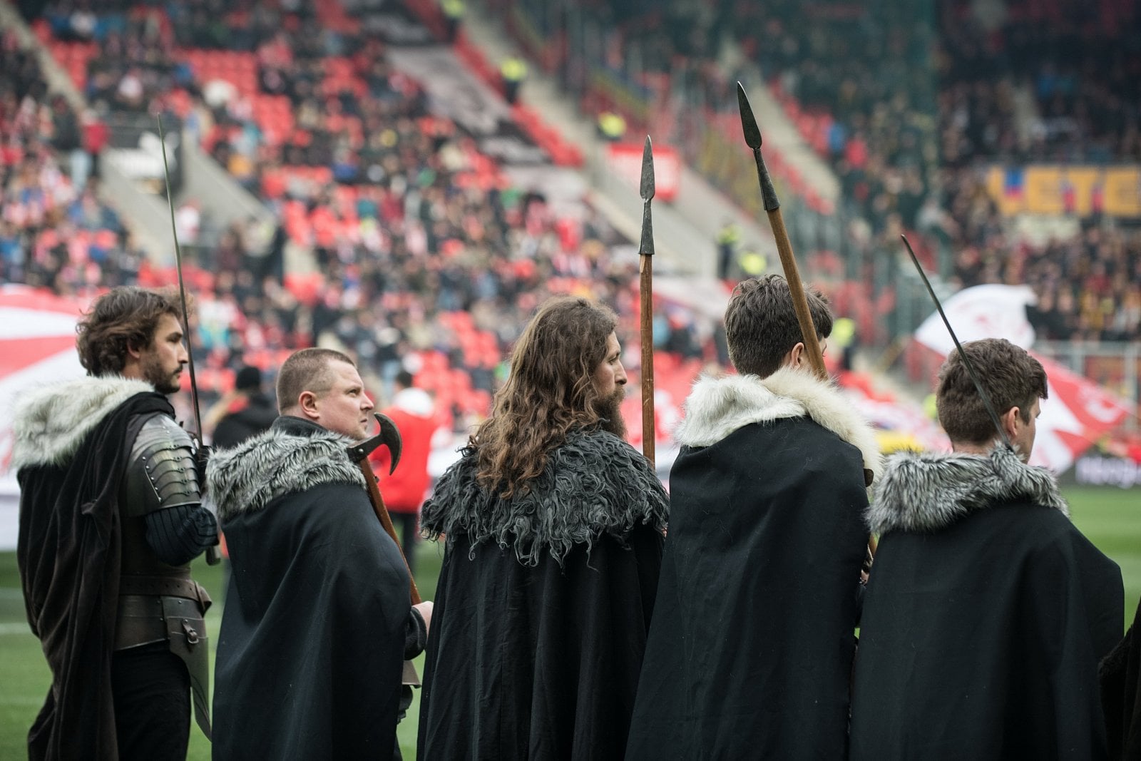 Hra o trůny při derby pražských S