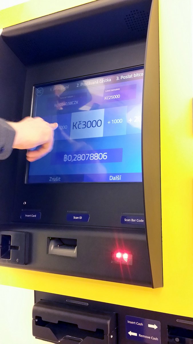 Obrazovka samotné transakce. Vlevo nahoře se vám zobrazuje momentální kurz (v tom jsou zahrnuty i jinak neviditelné poplatky pro WBTCB, které se pohybují kolem 5 procent z transkce), vedle něj limit pro vaši transakci. A dole vidíte, kolik bitcoinů si za zvolenou částku koupíte.