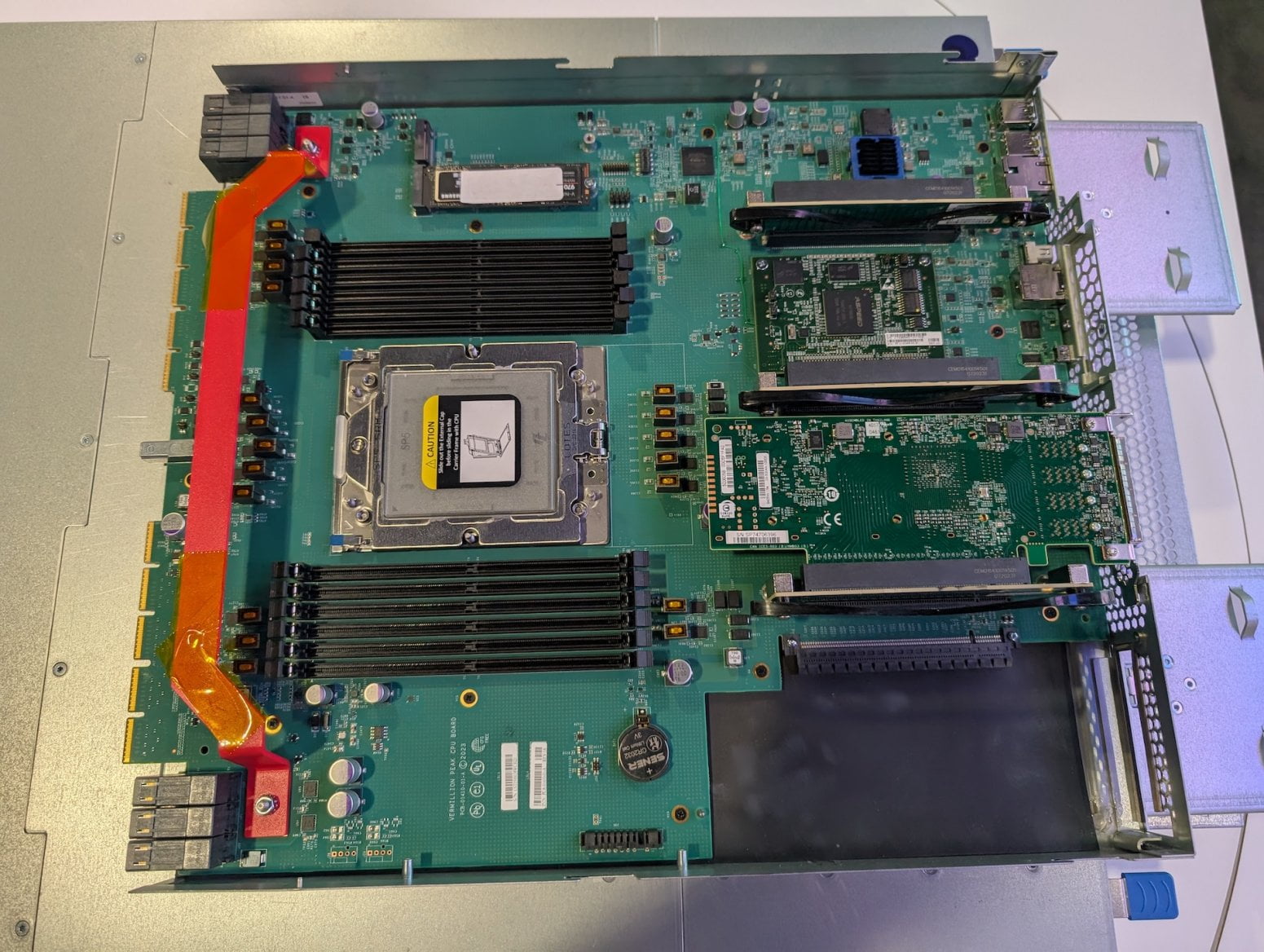 HPE Cray Supercomputing Storage Systems E2000