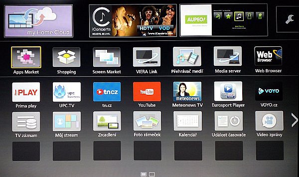 Přes tlačítko APPS se dostanete i do Zrcadlení, které vám přenese obraz z mobilu či tabletu s Androidem na televizor. Funguje to a občas se to skutečně i hodí. Bez potíží pracuje i funkce Můj stream. Jako každá má bohužel zásadní vadu: na začátku není prázdná a výrobce tam vždy naskládá to, o čem si myslí, že by se vám mohlo líbit.
