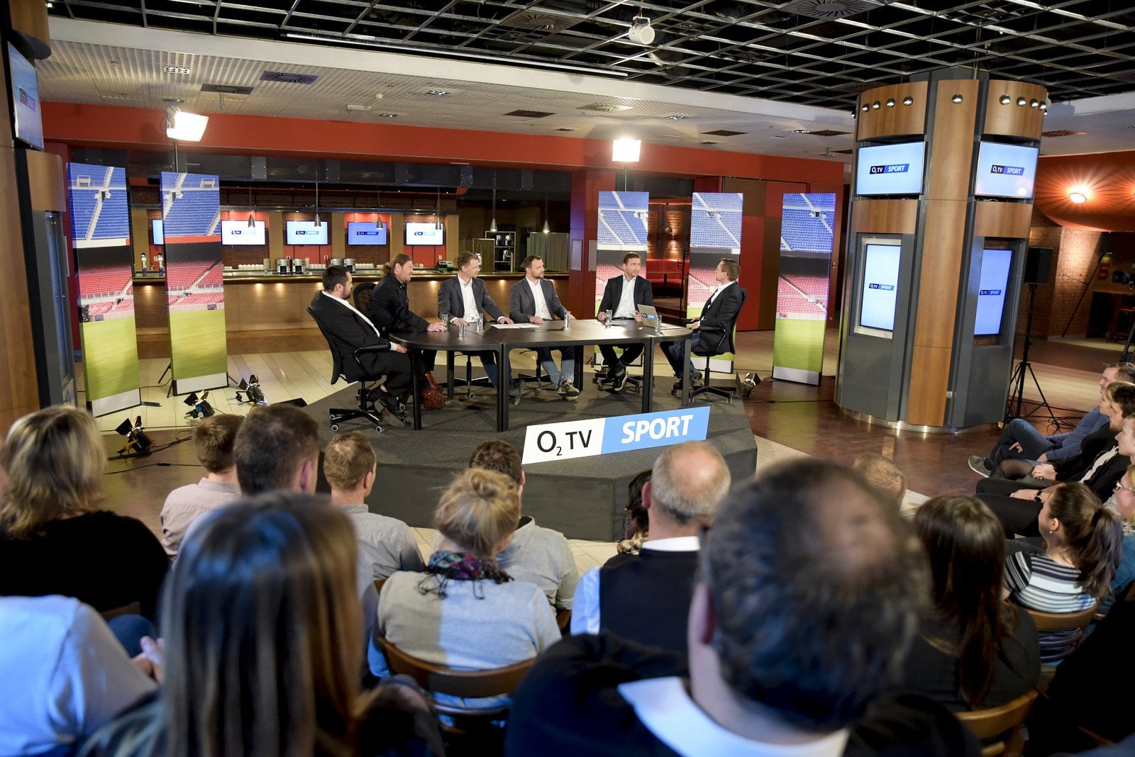 Nový diskusní pořad Tiki-Taka míří na obrazovky O2 Sport