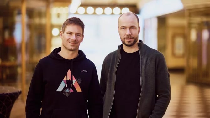 Jakub Balada a Jan Čurn, Apify
