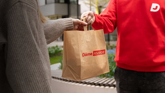 Damejidlo.cz - logistika - Dame rozvoz