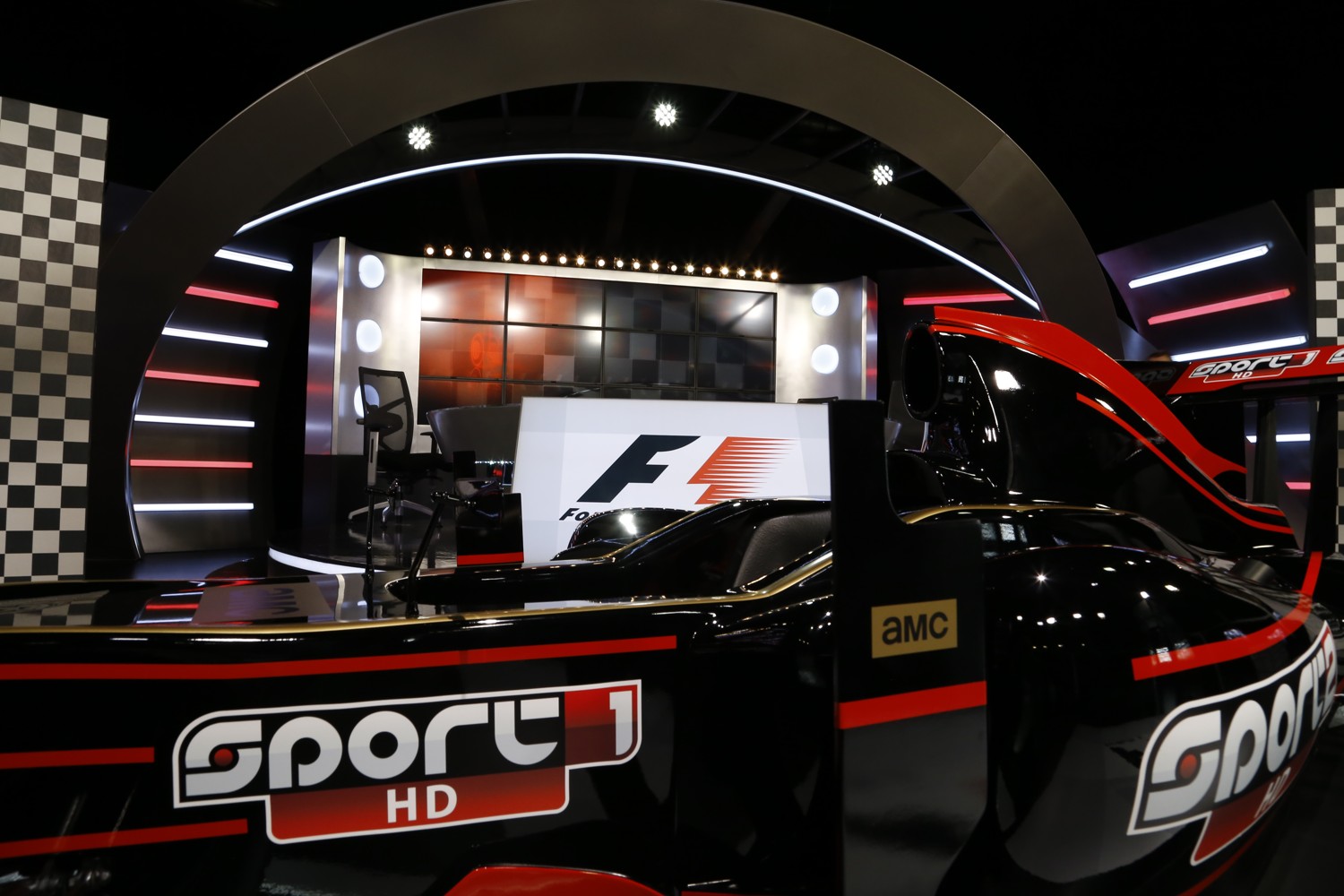 Sport1 HD a Sport2 HD odhaluje nové studio Formule 1