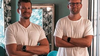 Viktor Fischer z Rockaway Blockchain Fund a Joseg Gattemayer z Ackee Blockchain.