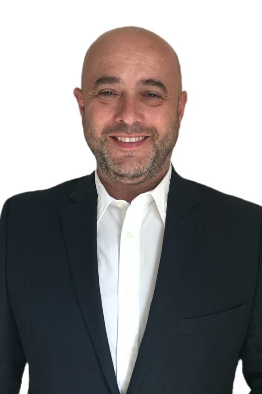 Ing. Pavel Hřídel (*1970) - Vystudoval letecké inženýrství v Košicích, poté byl stíhacím a dopravním pilotem v české armádě. Pracoval na manažerských pozicích v českých i zahraničních firmách (Sítos, AstenJohnson, 4U Consulting, Filtration Group). Teplárnu ve Strakonicích dostal ze ztráty do zisku. Nyní je od ledna 2023 krizovým manažerem výrobce zdravotnických prostředků Batist Medical. Pro firmu v insolvenčním řízení připravuje restrukturalizační program.