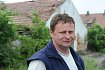 Mirek, 36 let - Krojovaný chovatel koní z početné rodiny je sice samostatný, ale společnost hodné ženy (nejen) nad sklenkou oblíbeného vína by se mu určitě hodila. 
