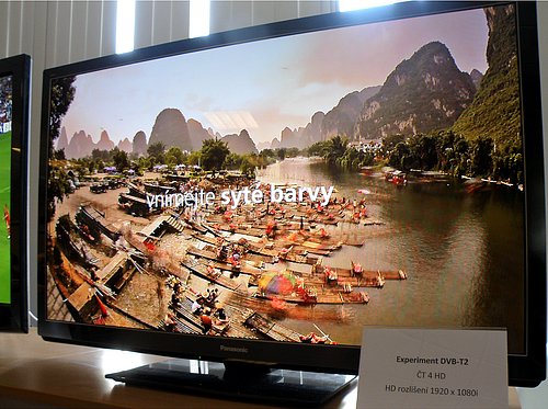 Ukázka z experimentální smyčky Českých Radiokomunikací určené pro test technologie DVB-T2 na televizoru Panasonic
