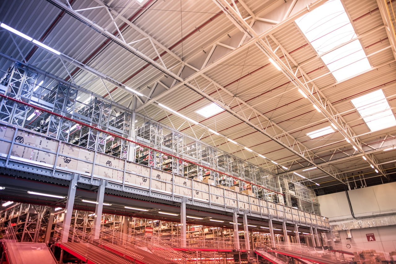 Logistické centrum Mall.cz v Jirnech u Prahy