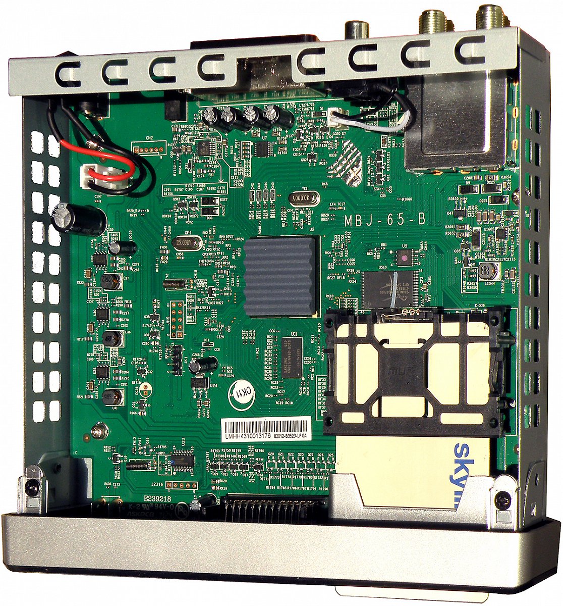 Thomson THS813: malý satelitní přijímač s integrovanou čtečkou