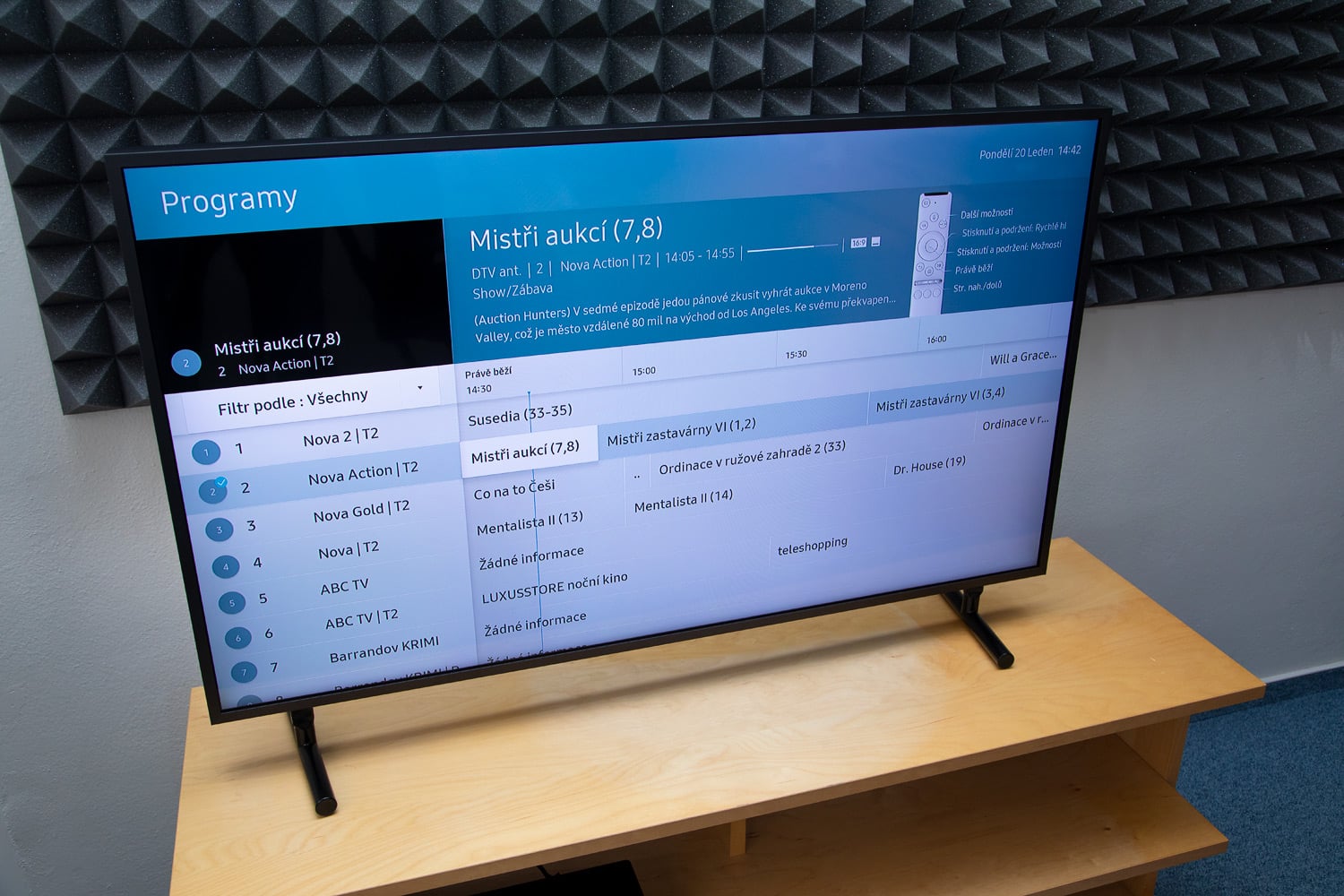 Samsung QE43LS03: Smart Hub, EPG, řazení stanic
