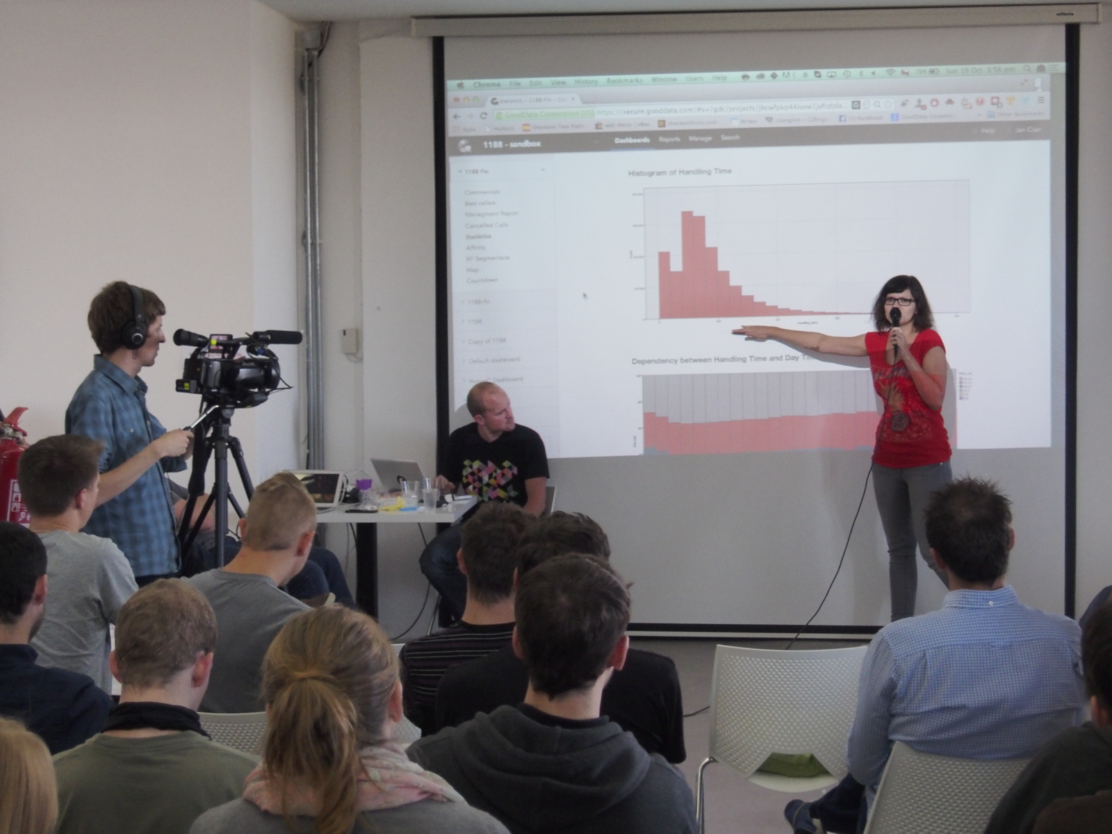 Prezentuje členka vítězného týmu „1188“