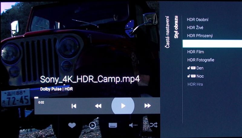 V okamžiku přehrávání obsahu s technologií HDR máte na výběr tyto režimy.