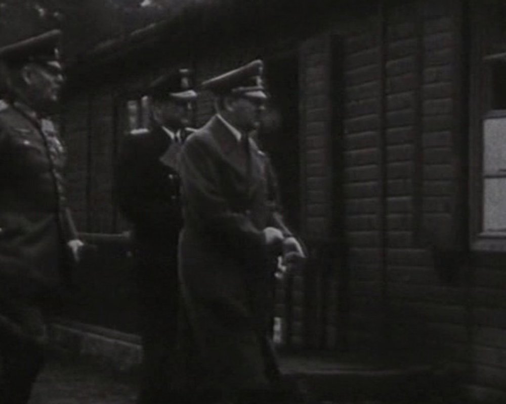 Z pořadu Hitlerova sbírka.