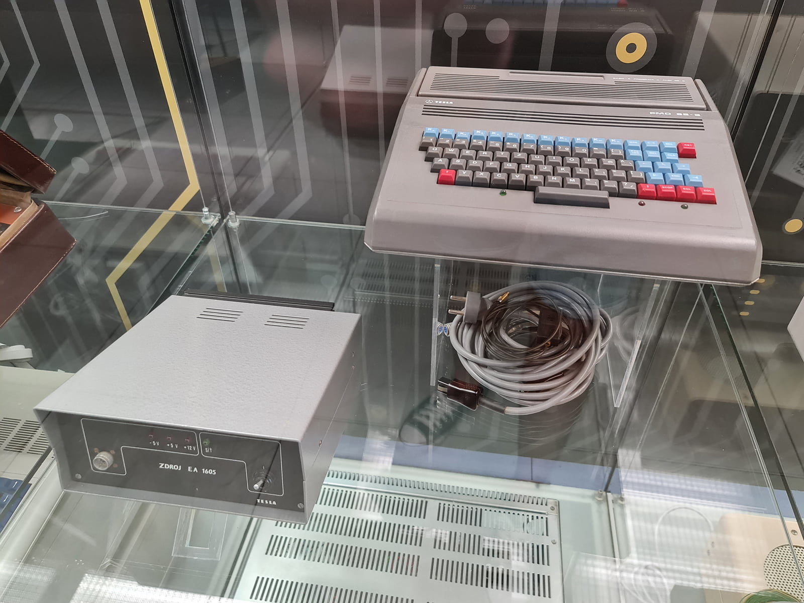 Československé počítače, čipy a další výpočetní technika