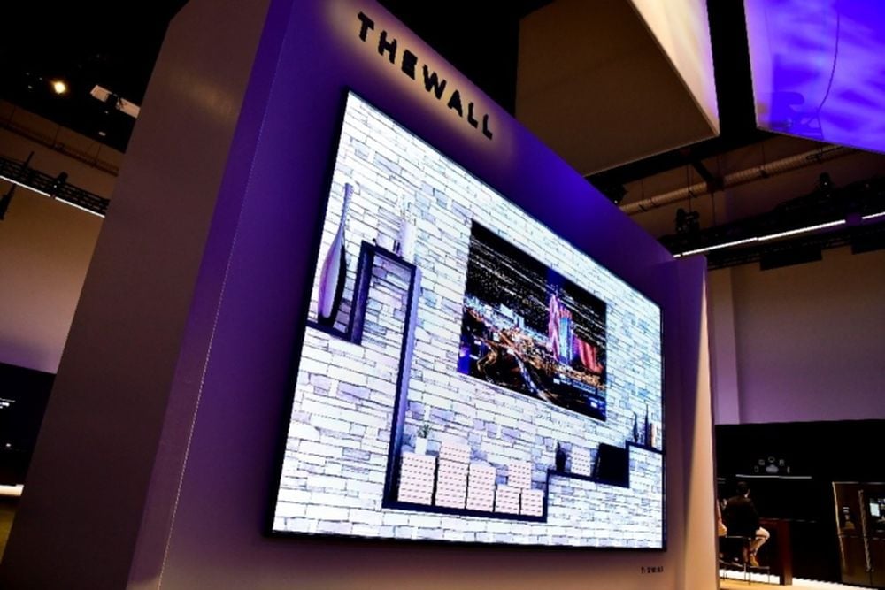 Samsung The Wall (MicroLED TV)