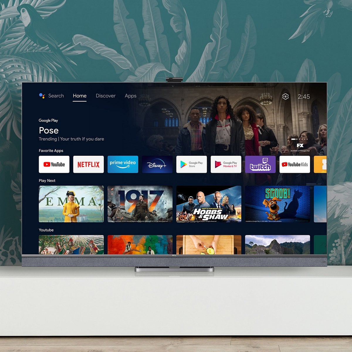 TCL C82