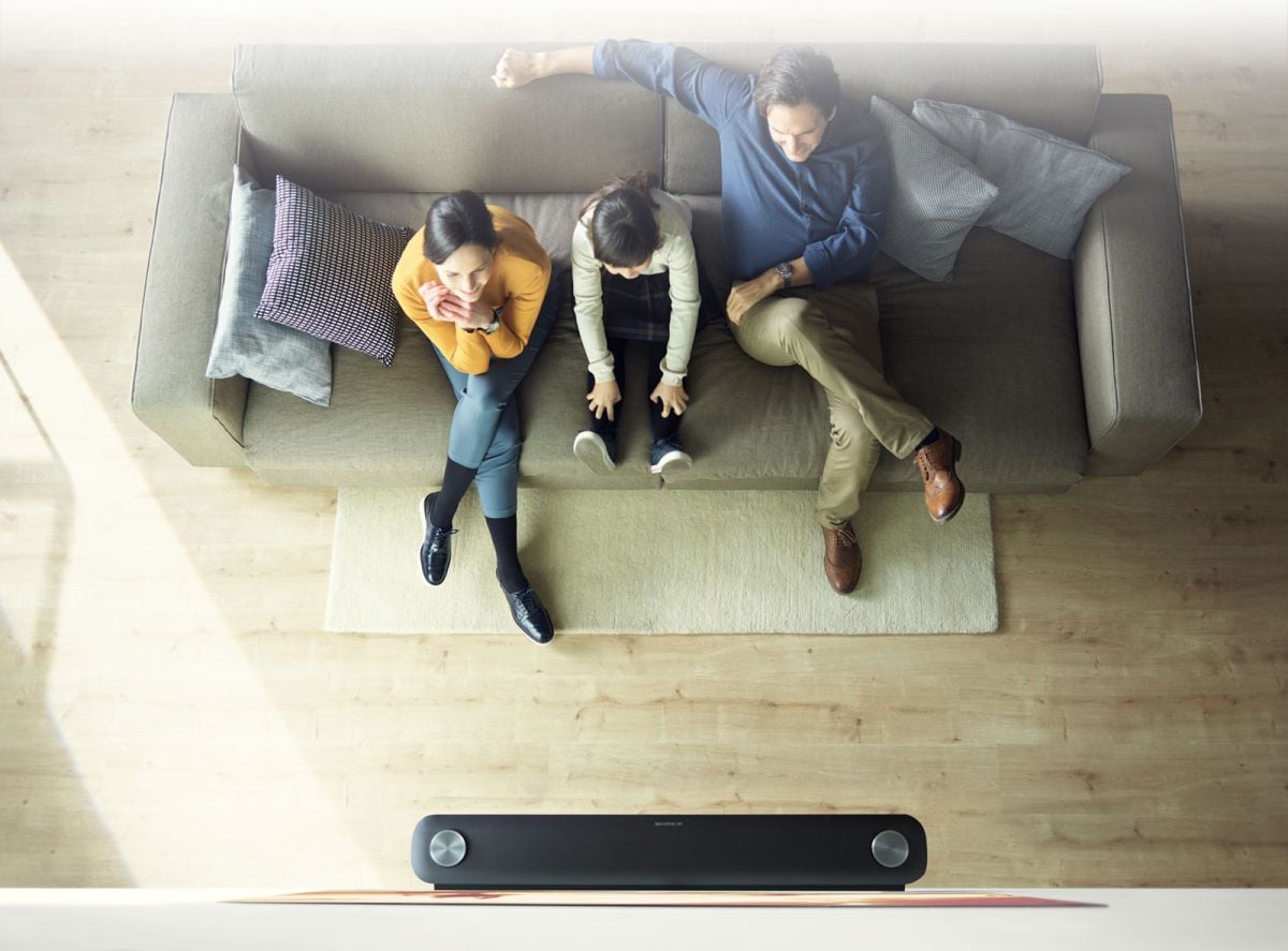 LG OLED65W7V a LG OLED77W7V - březen 2017