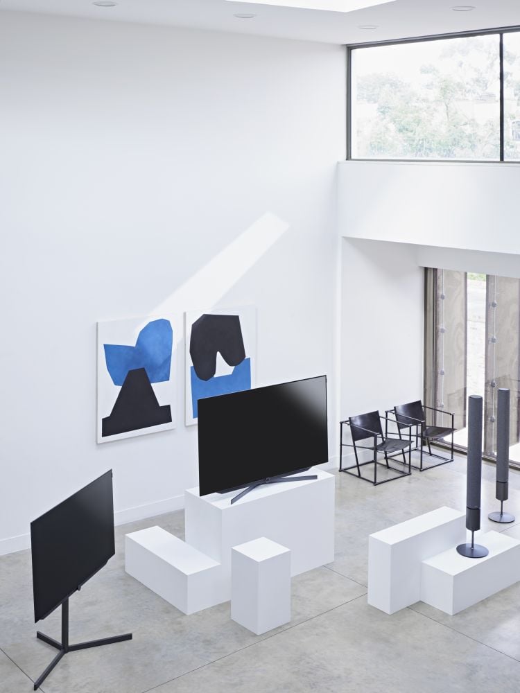 Loewe Bild 7 a tabulka parametrů