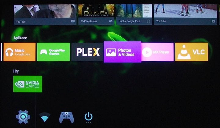 Photos and Videos je jediná zabudovaná aplikace pro multimédia typicky na USB.