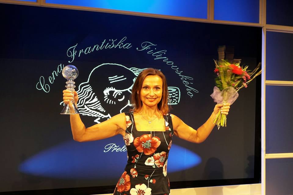 Jana Musilová s oceněním, které vzešlo z diváckého hlasování.