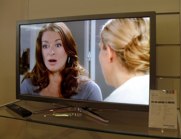 Televizor Tareo od německého TechniSatu v detailu.