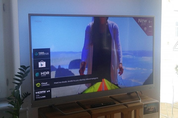 Základní Ultra HD řadou jsou televizory spadající pod označení 6000.