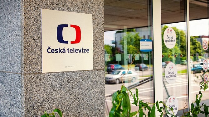 Česká televize, ČT